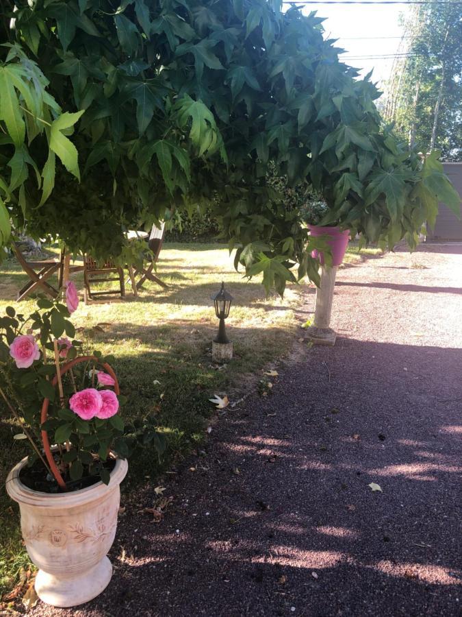 فيلا Maison Du Bonheur Saint-Mards-de-Fresne المظهر الخارجي الصورة